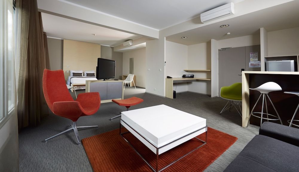 L'Hôtel du Centre Business Suite 2