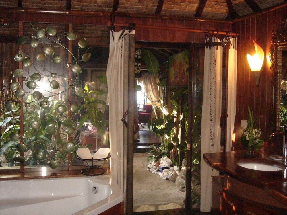 Hôtel Fenua Mata'i'oa Prestige Suite, Overwater 25