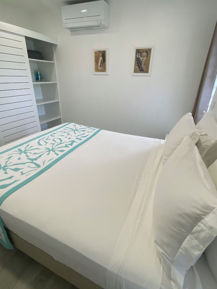 Residence Moorea Sunset Beach Deluxe Garden Bungalow (Mezzanine room with air conditioning) 5