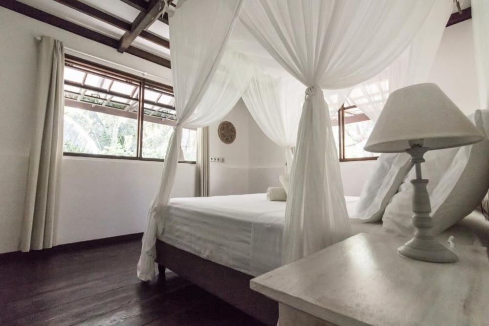 Le Coconut Lodge Bungalow, 2 Bedrooms, Sea Facing