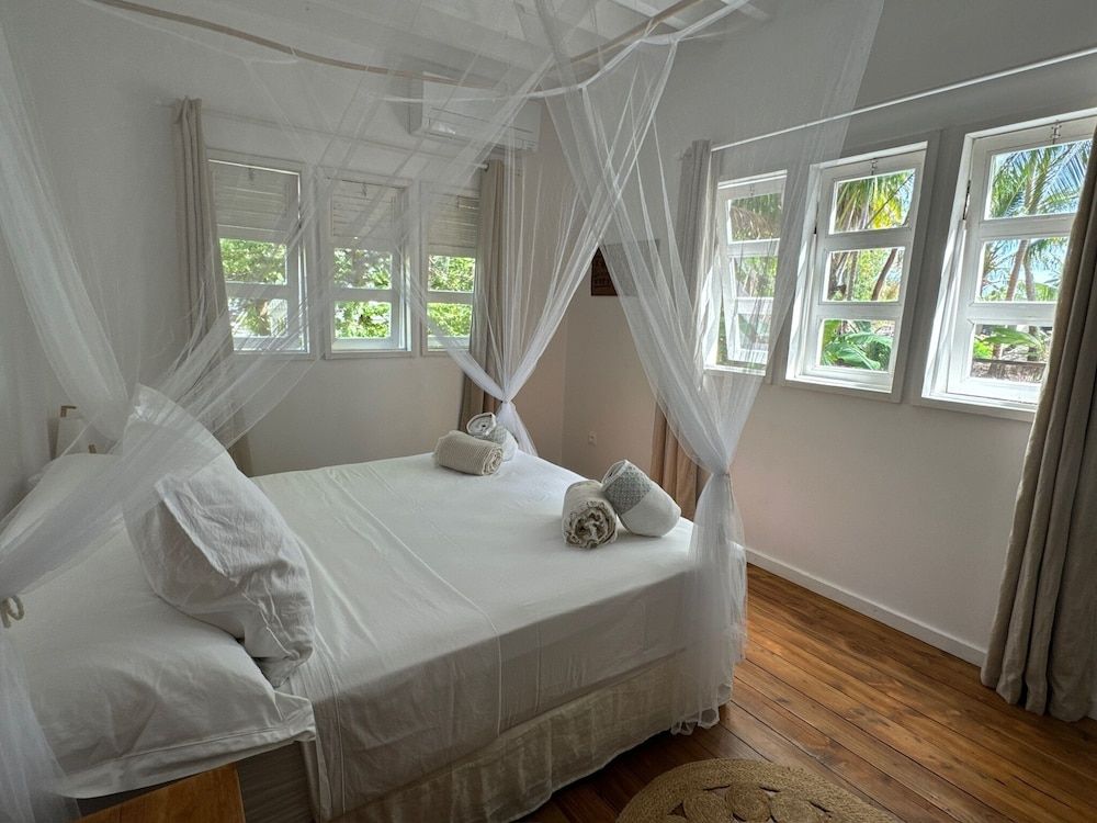 Le Coconut Lodge Luxury Villa 3