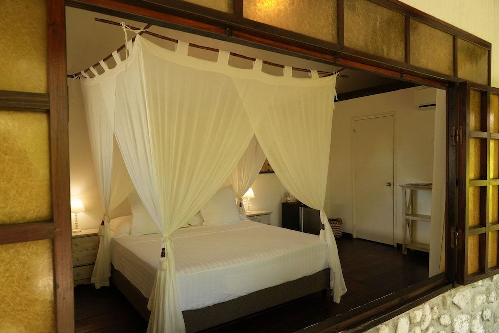 Le Coconut Lodge Bungalow, Sea Facing 2