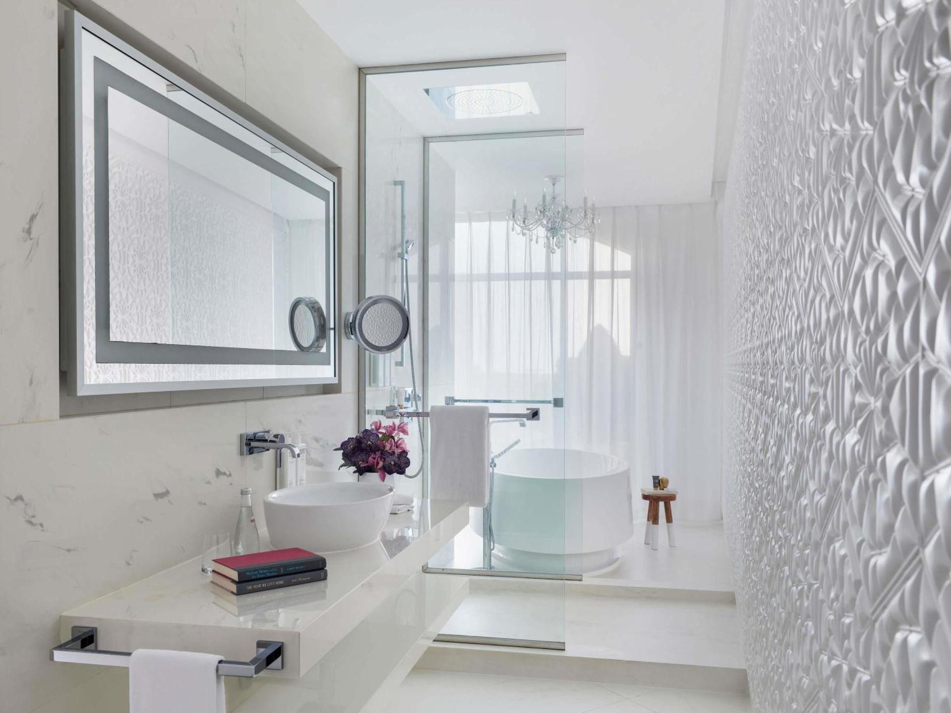 undefined Mondrian Doha 10