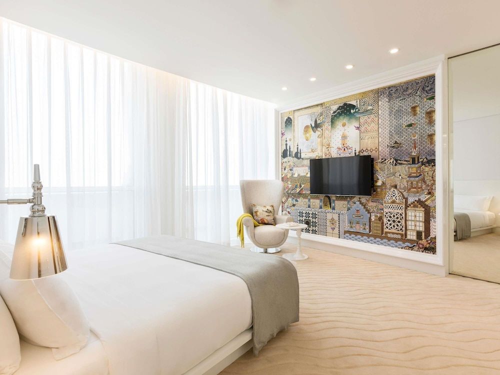 undefined Mondrian Doha 4