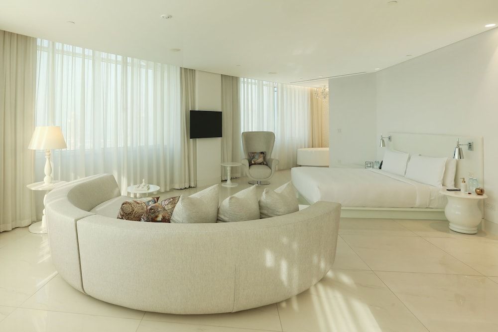 undefined Mondrian Doha 5