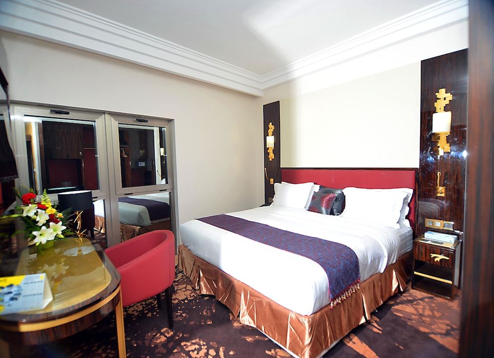 Hôtel Fleur de Lys Plateau Deluxe Room 2