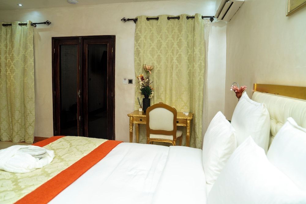 Hotel La Villa Racine Deluxe Double Room 3