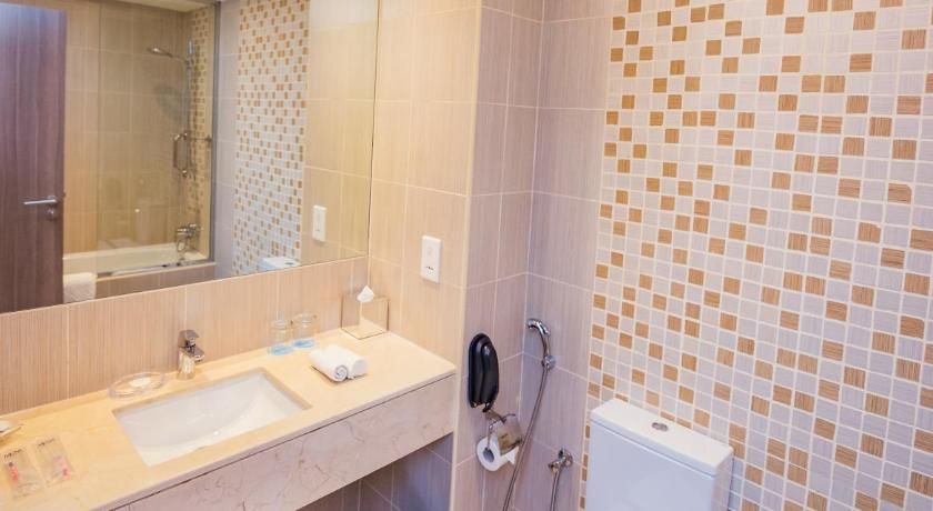 MENA Plaza Hotel Albarsha Deluxe Twin Room - Non-Smoking 6