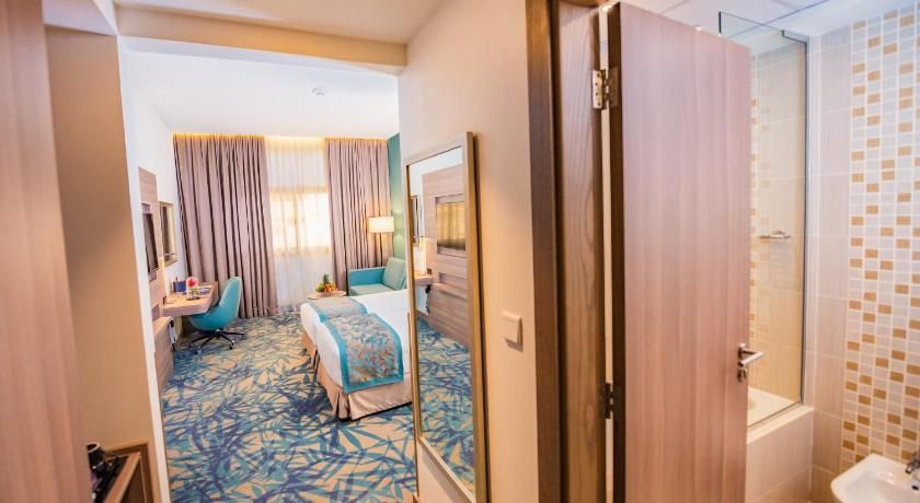 MENA Plaza Hotel Albarsha Deluxe Twin Room - Non-Smoking 2