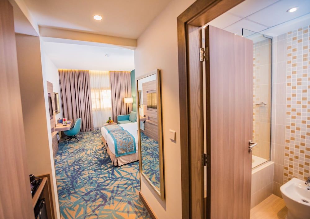 undefined MENA Plaza Hotel Albarsha