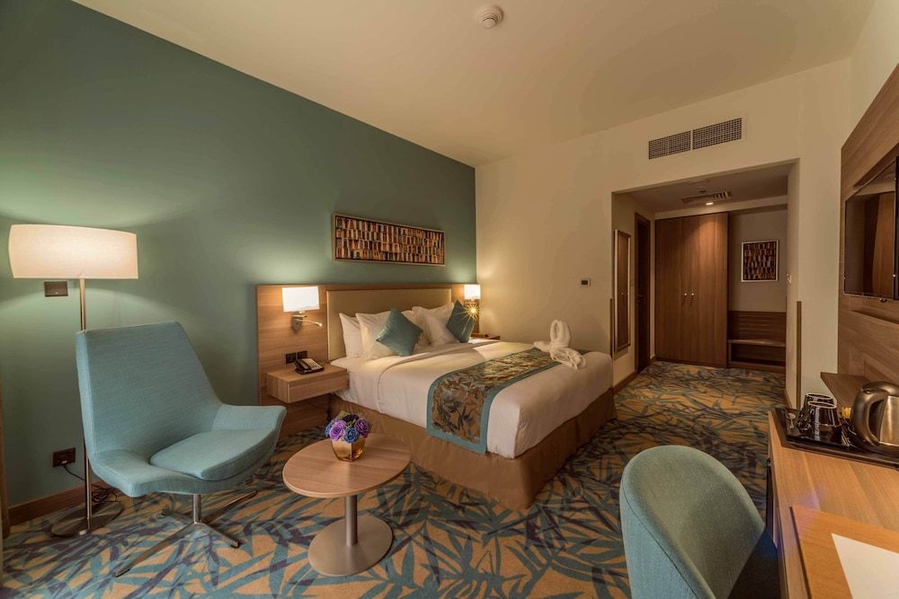 undefined MENA Plaza Hotel Albarsha