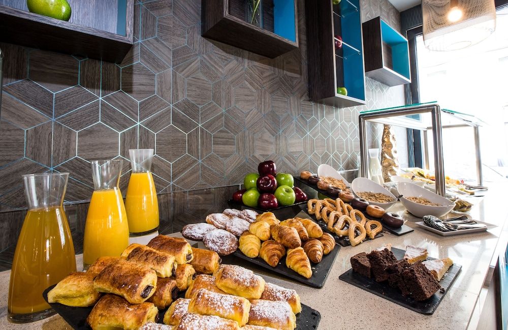 undefined Leonardo Boutique Hotel Madrid 10