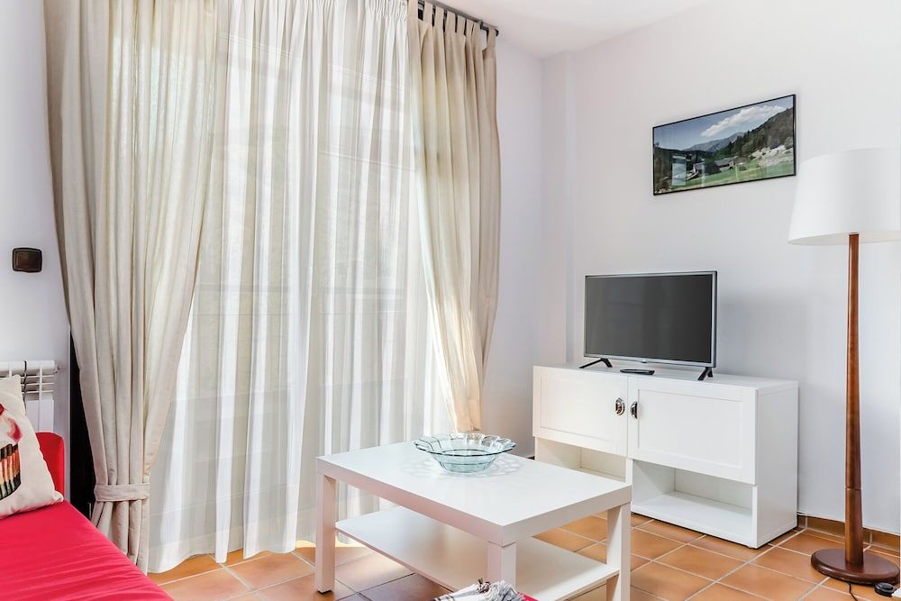 Apartamentos Prat de les Molleres Duplex (5 Personas) 11