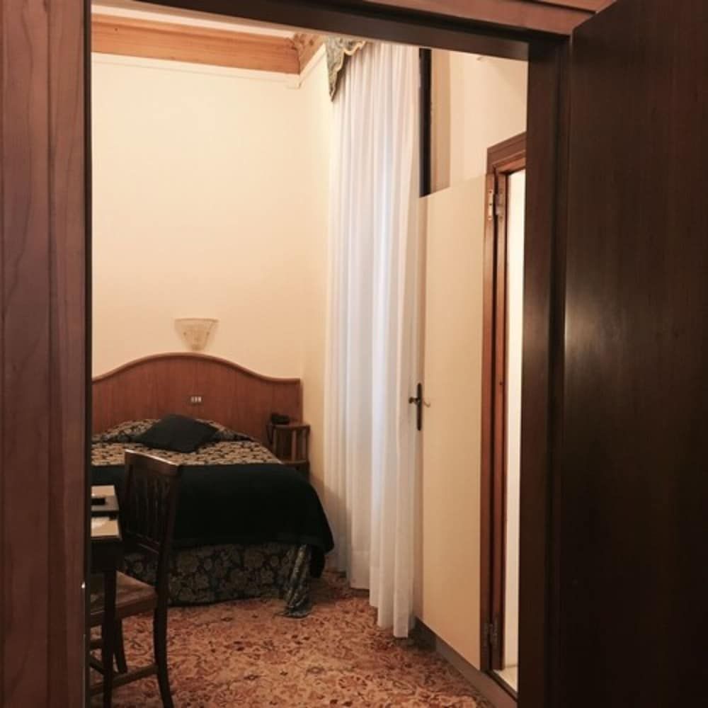 undefined Hotel Alla Fava