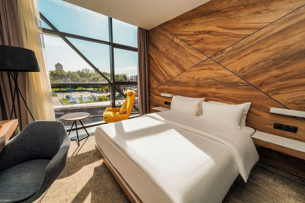 Messier 53 Hotel Yerevan Standard King Room 3