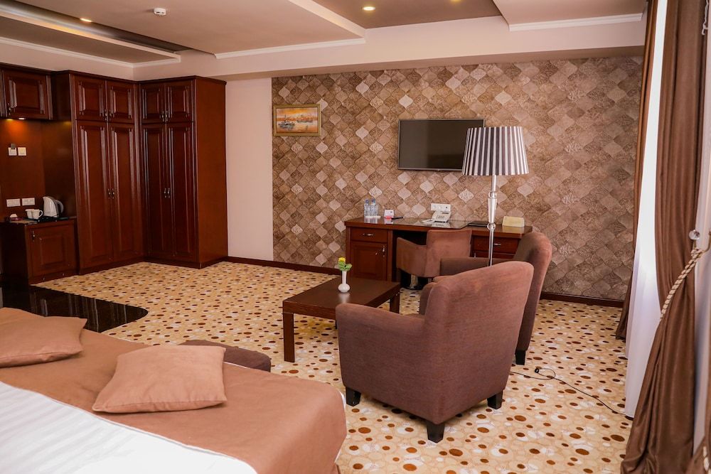Central Hotel Yerevan Superior Double or Twin Room 18