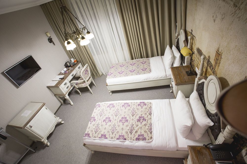 Boutique Hotel Baku Standard Twin Room 3