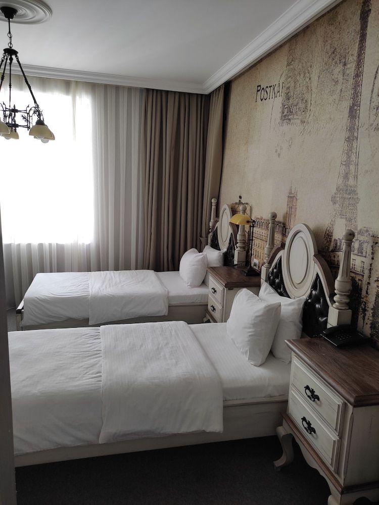 Boutique Hotel Baku Standard Twin Room 4