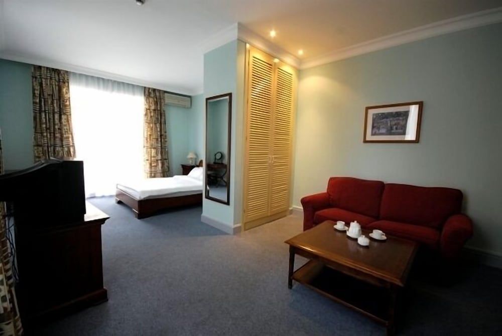 undefined The Horizon Hotel 3