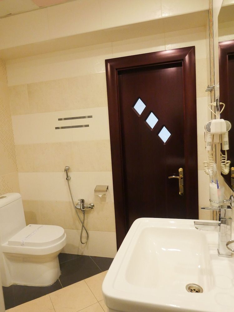 Dubai International Hotel Superior Double Room, 1 Bedroom, Smoking 10