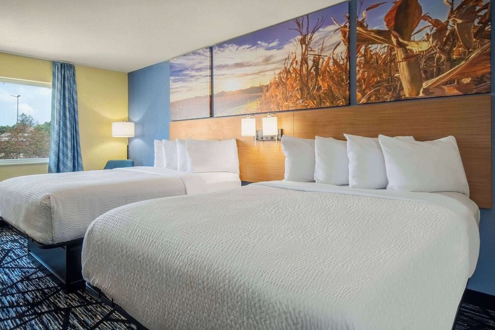 Room, 2 Queen Beds, Non Smoking