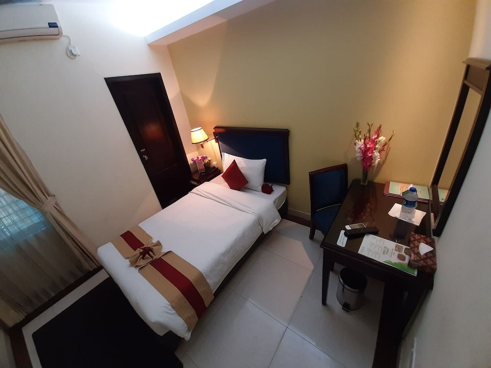 Hotel Valley Garden Standard Single Room, 1 Bedroom, Non Smoking, City View 9