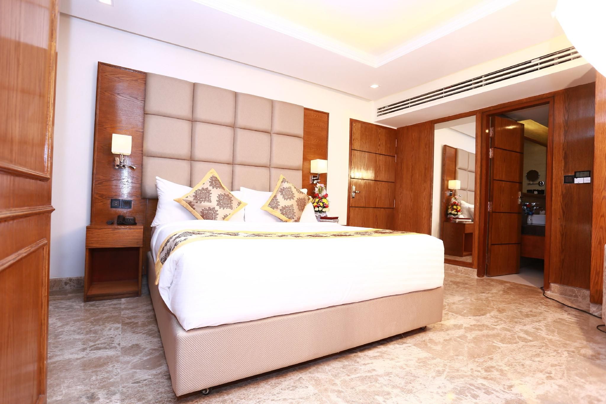 undefined Marino Royal Hotel 8