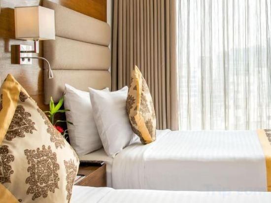 undefined Marino Royal Hotel 5