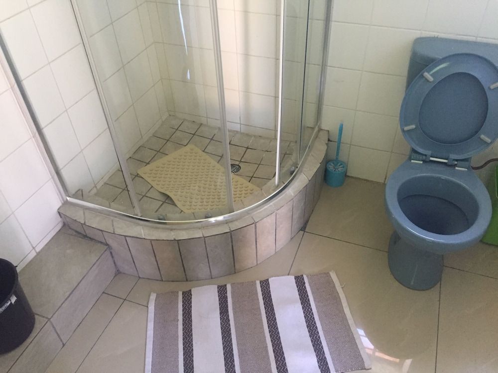 Shakawe Sands Lodge Standard Room, Garden View 15