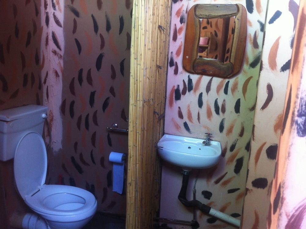 Bananyana Backpackers Basic Tent, Shared Bathroom (No Beds provided.  Stretchers only) 4