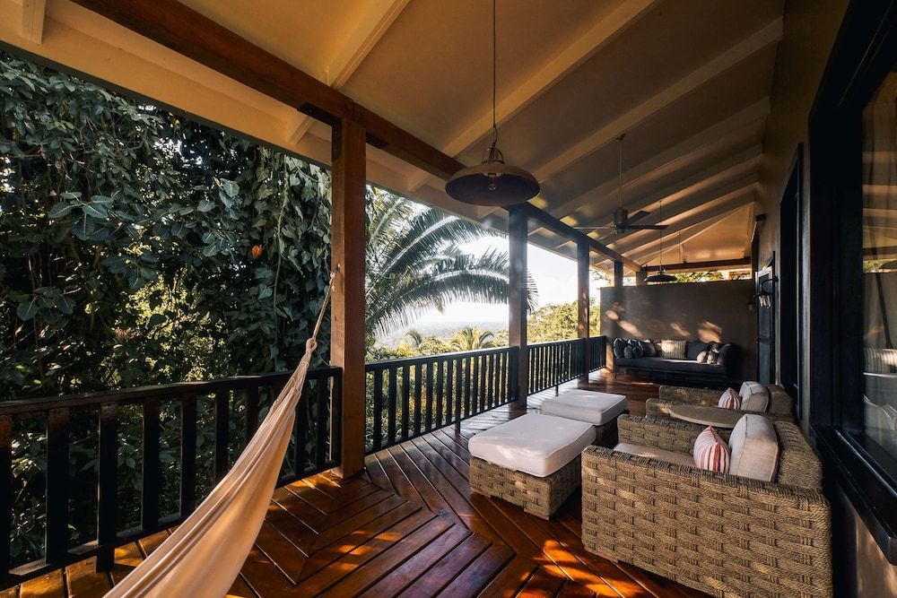 Copal Tree Lodge, a Muy'Ono Resort Signature Canopy Suite 6