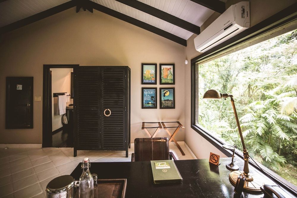 Copal Tree Lodge, a Muy'Ono Resort Deluxe Studio Suite 6
