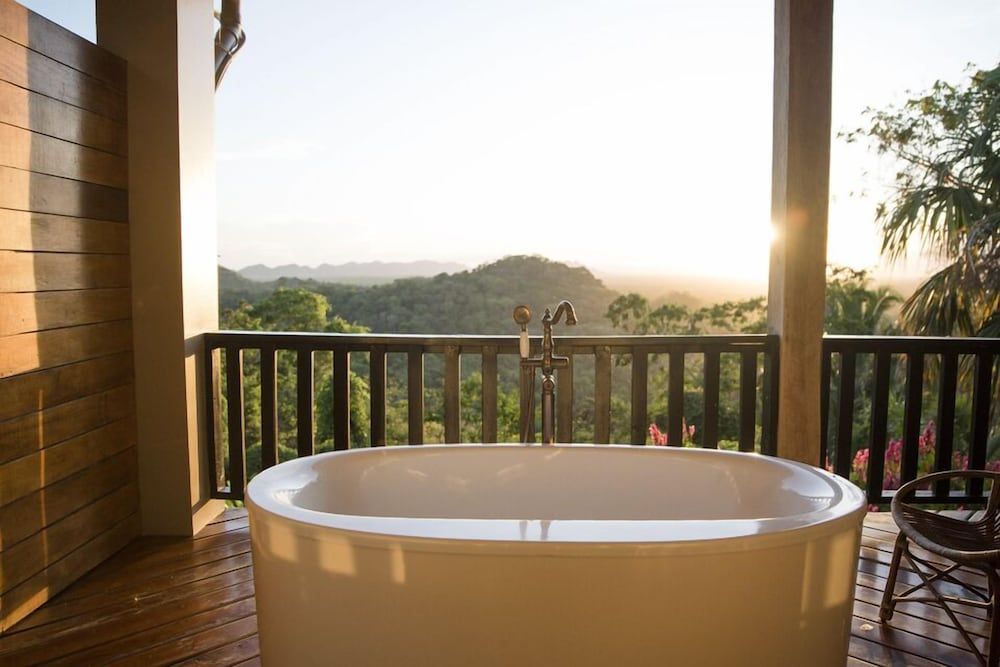Copal Tree Lodge, a Muy'Ono Resort Signature Canopy Suite 11