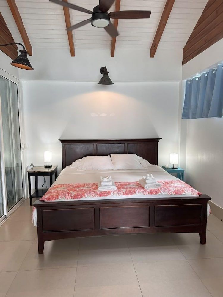 Maya Beach Hotel Deluxe Apartment, 1 Bedroom, Kitchenette, Sea View