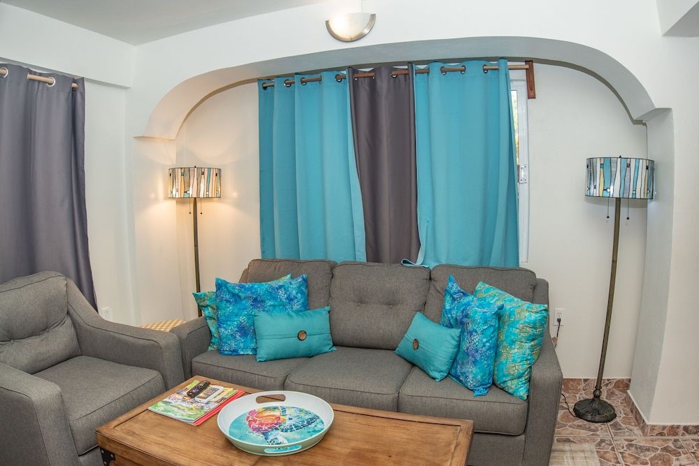 Bella Vista Resort Belize Sea Turtle, 1 Bedroom, Sea View, Poolside 12