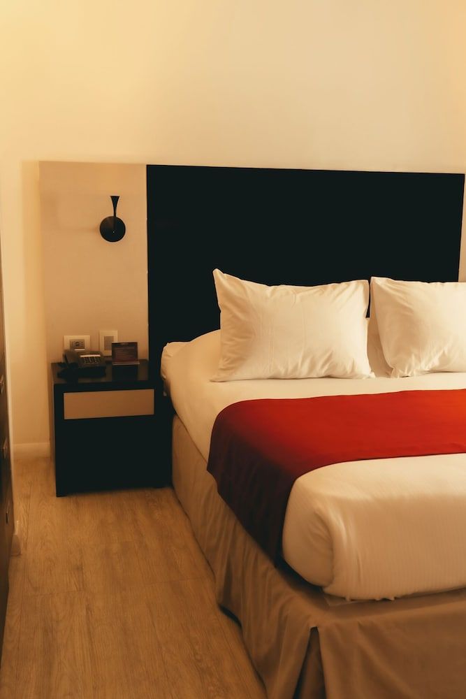 Hotel Sommelier Double Room 4