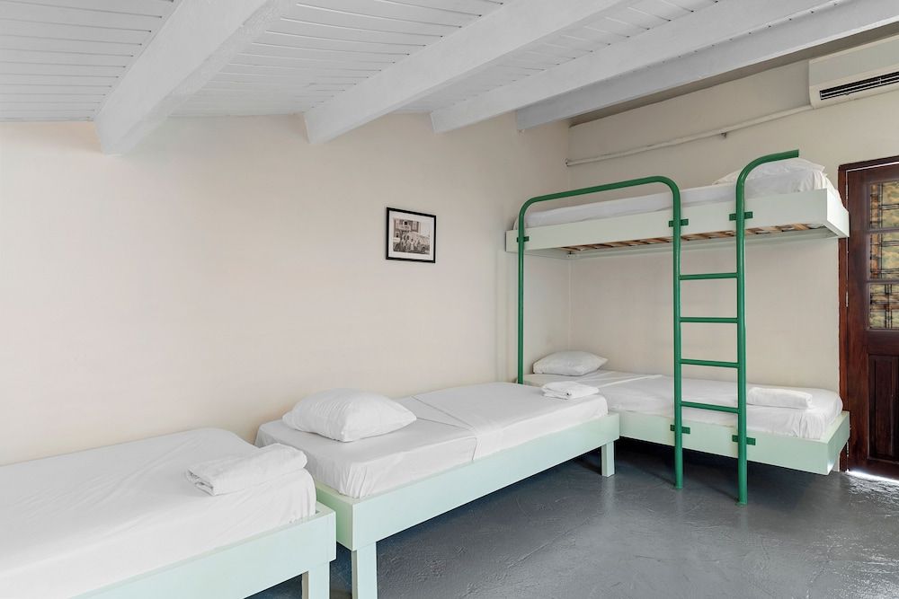 The Ritz Hostel Shared Dormitory, Mixed Dorm (4 People) 2