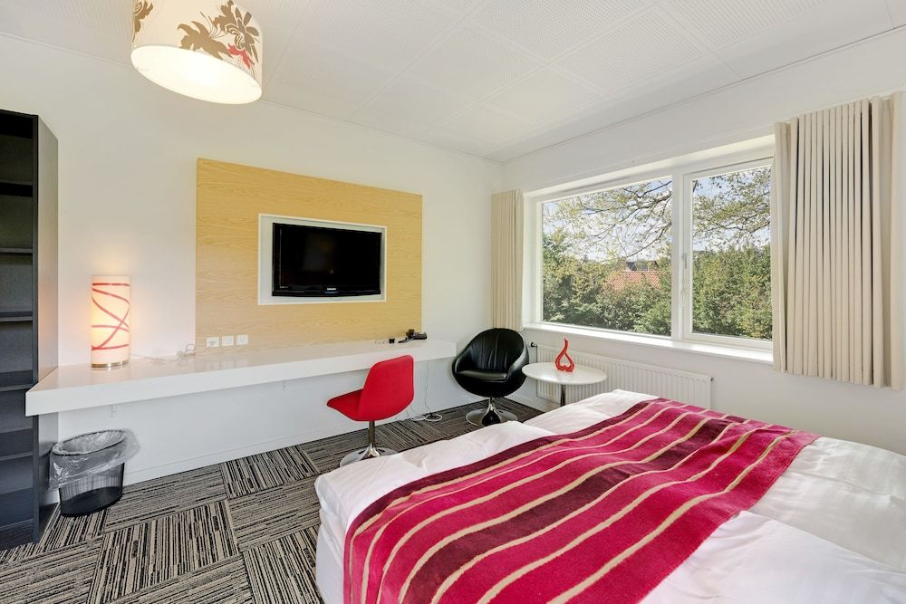 Hotel Jernbanegade Business Pava