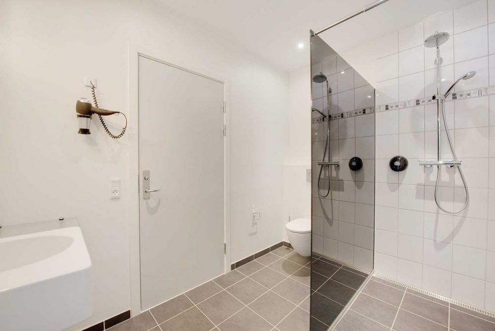 Hotel Jernbanegade Superior Double Room 4