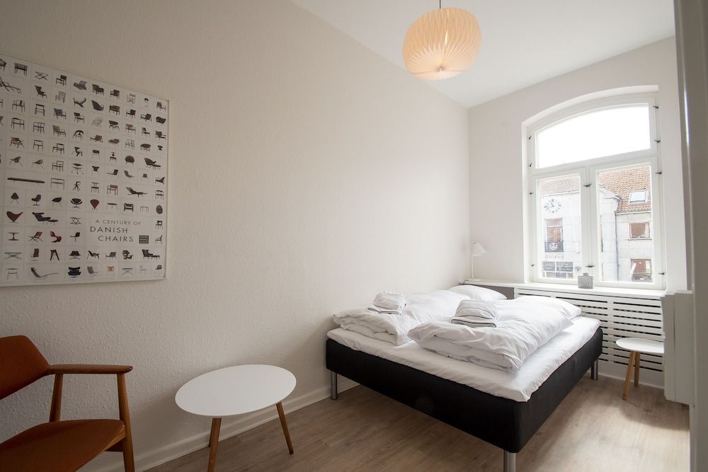 Family Apartment, Queen, Lake View