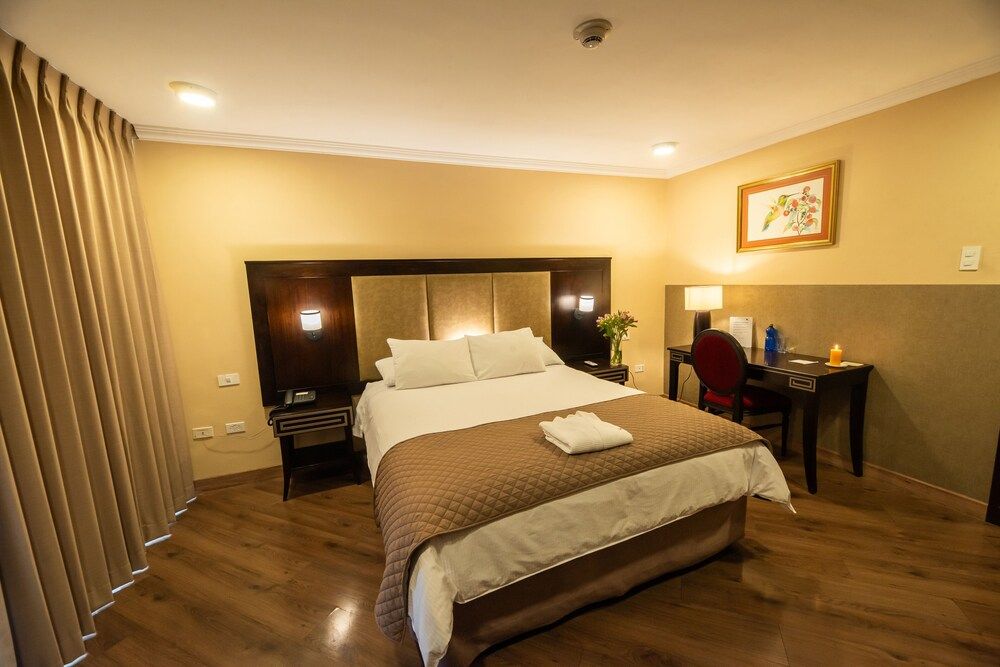 Quindeloma Art Hotel And Gallery Superior Room, 1 Queen Bed