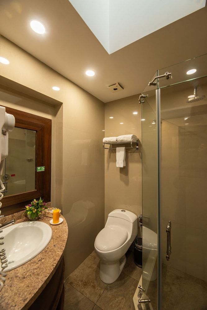 Quindeloma Art Hotel And Gallery Superior Room, 1 Queen Bed 5