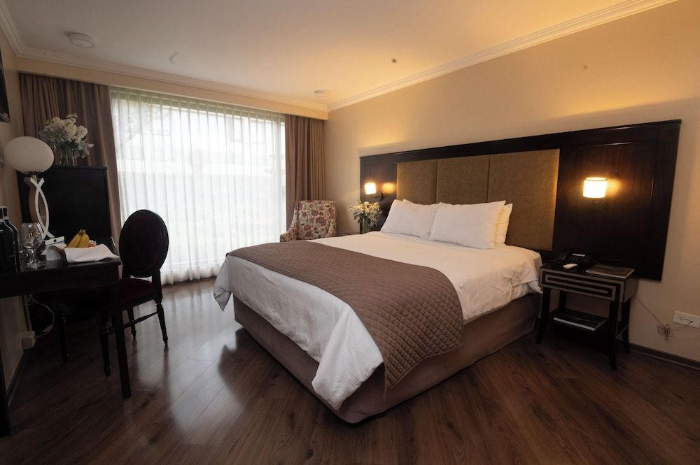 Quindeloma Art Hotel And Gallery Superior Room, 1 Queen Bed 2