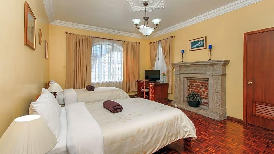 Triple Room