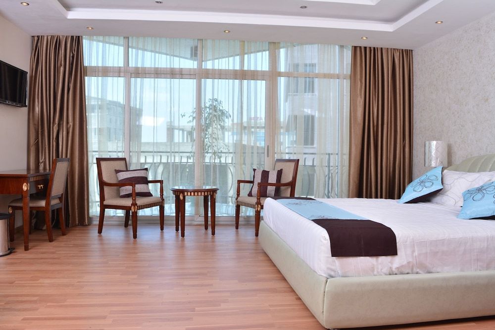 undefined Impress Hotel 3