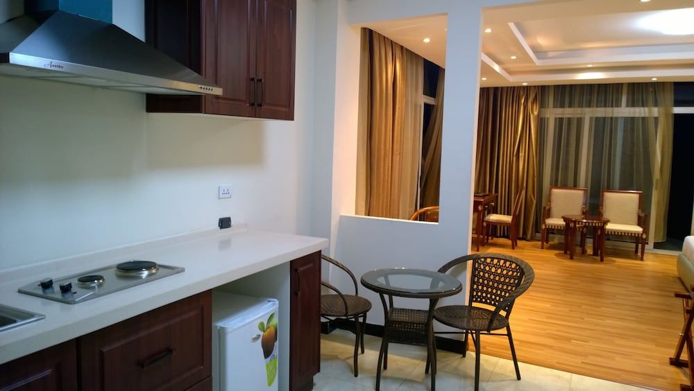 undefined Impress Hotel 10