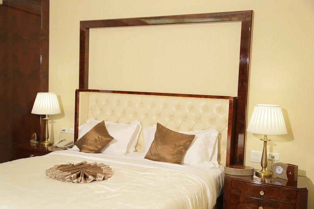 Sapphire Addis Hotel Standard Double Room 11