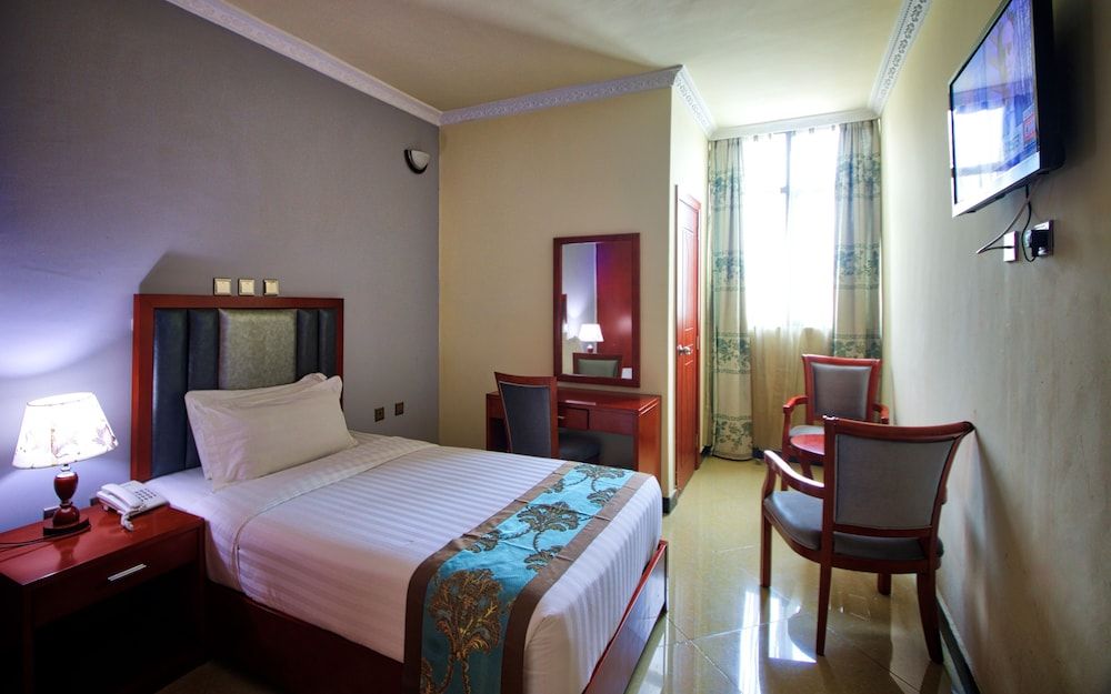 Hera Addis Hotel Standard Double Room, 1 Bedroom, Non Smoking, City View 4