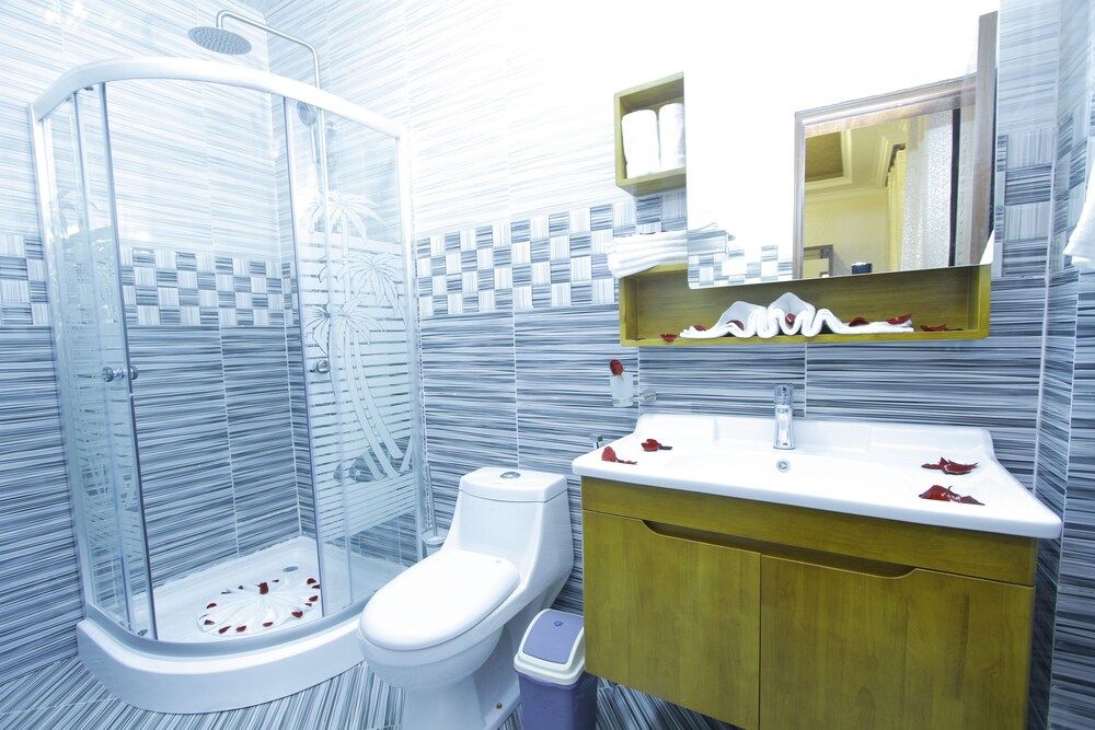 Guzara Hotel Addis Deluxe Single Room, 1 Queen Bed 13