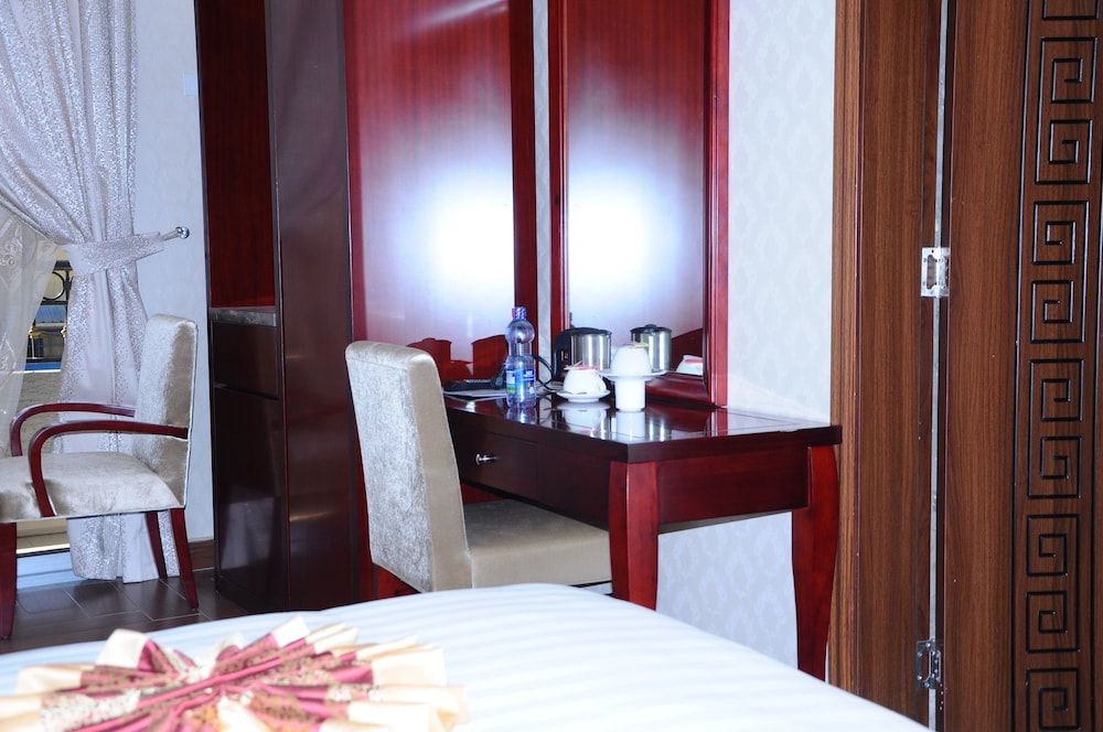 Guzara Hotel Addis Deluxe Single Room, 1 Queen Bed 7